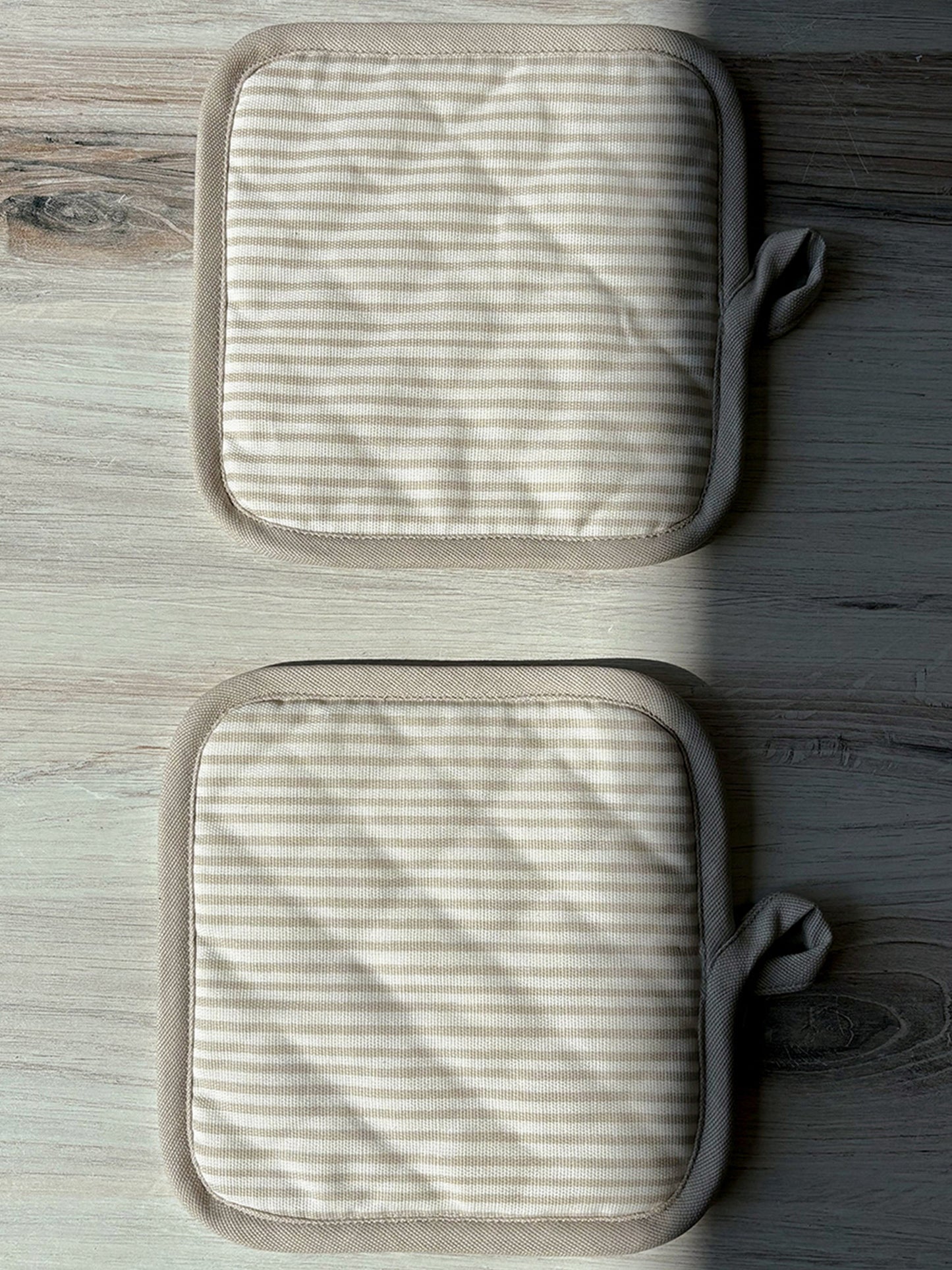 Tan Striped Pot Holder (Set of 2) | Lifestyle Image 3 | Uncommon Lifestyle