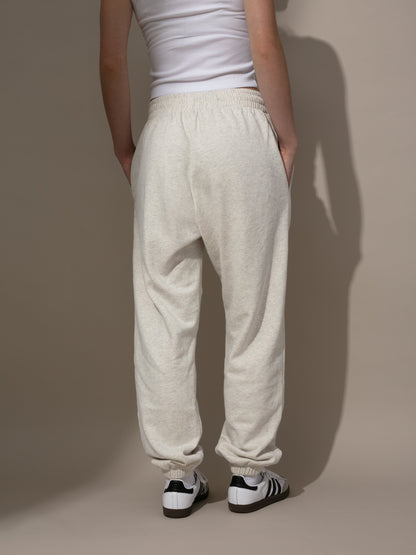 ["Forever Uncommon Sweatpants ", " Navy ", " Model Image ", " Uncommon Lifestyle"]
