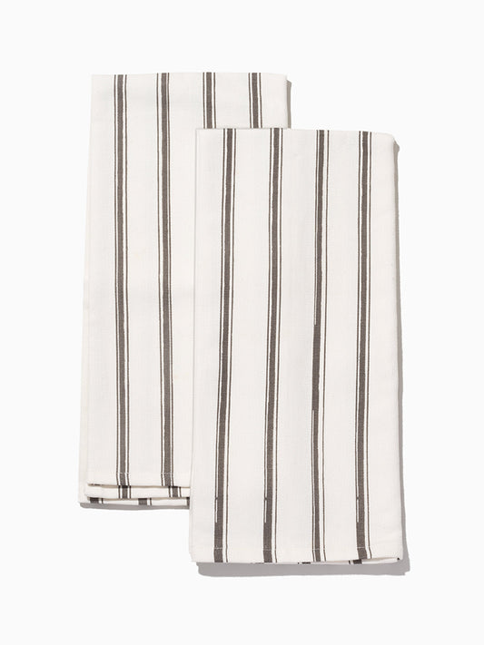 Classic Striped Dish Towels (Set of 2) | Lifestyle Image | Uncommon Lifestyle