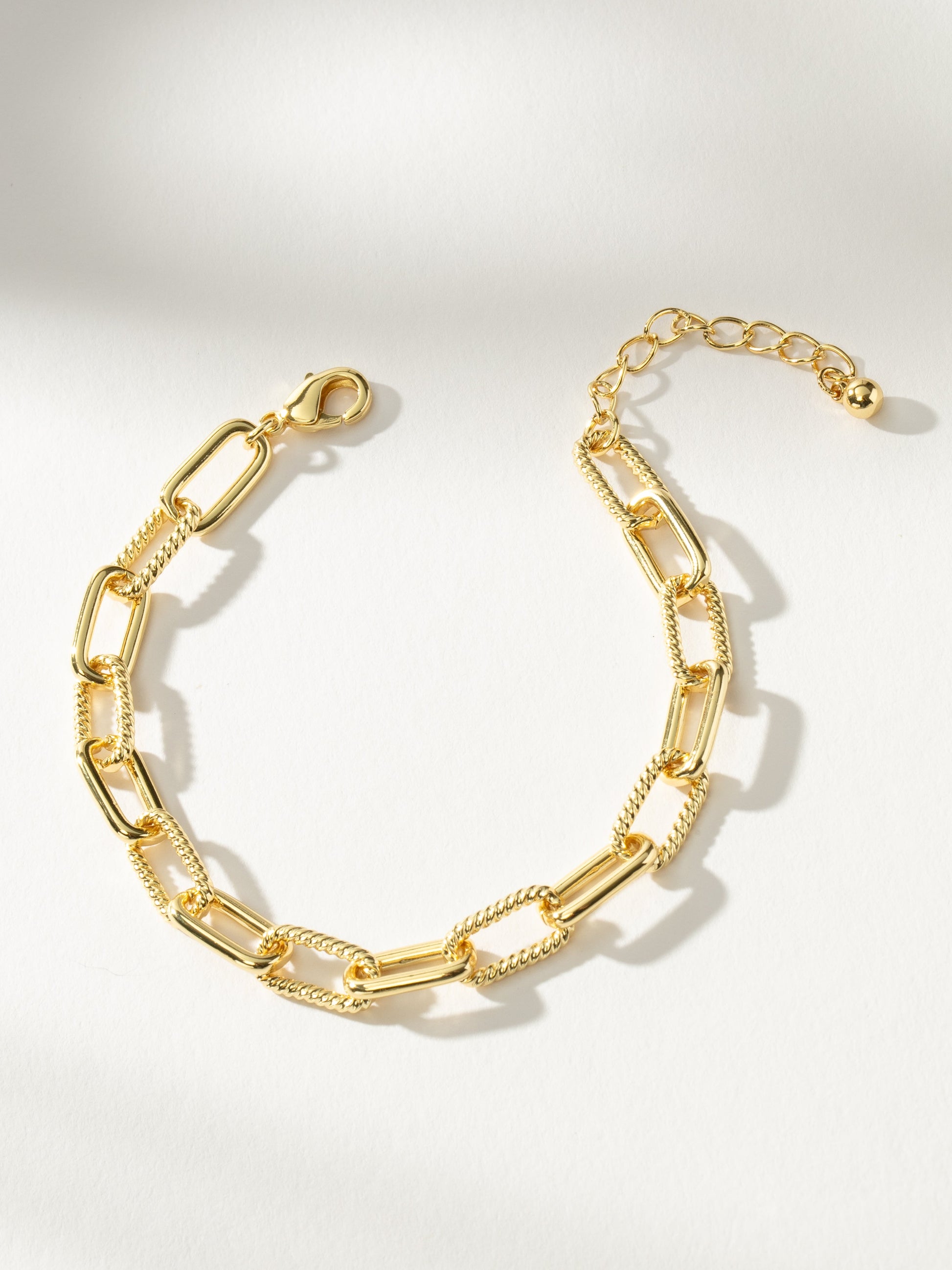 Linked Chain Bracelet | Gold | Product Image | Uncommon James
