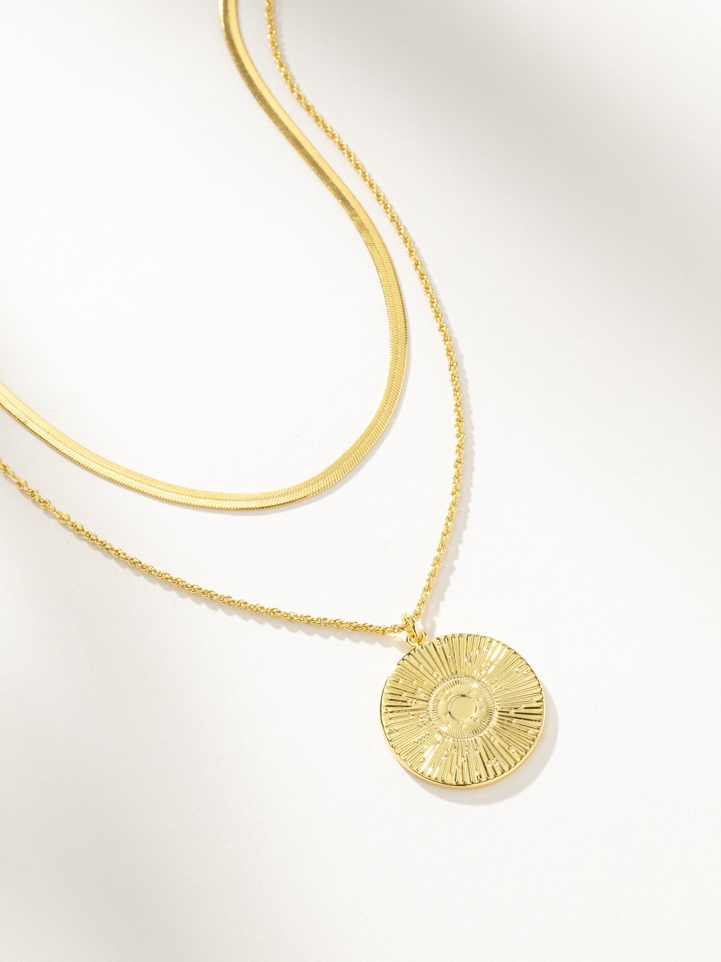 Simple Beauty Necklace | Gold | Product Detail Image | Uncommon James