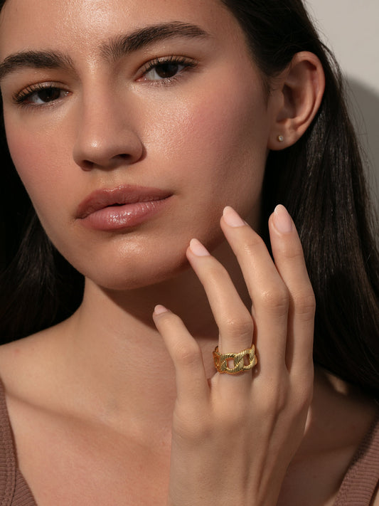 Chunky Chain Ring | Gold | Product Image | Uncommon James