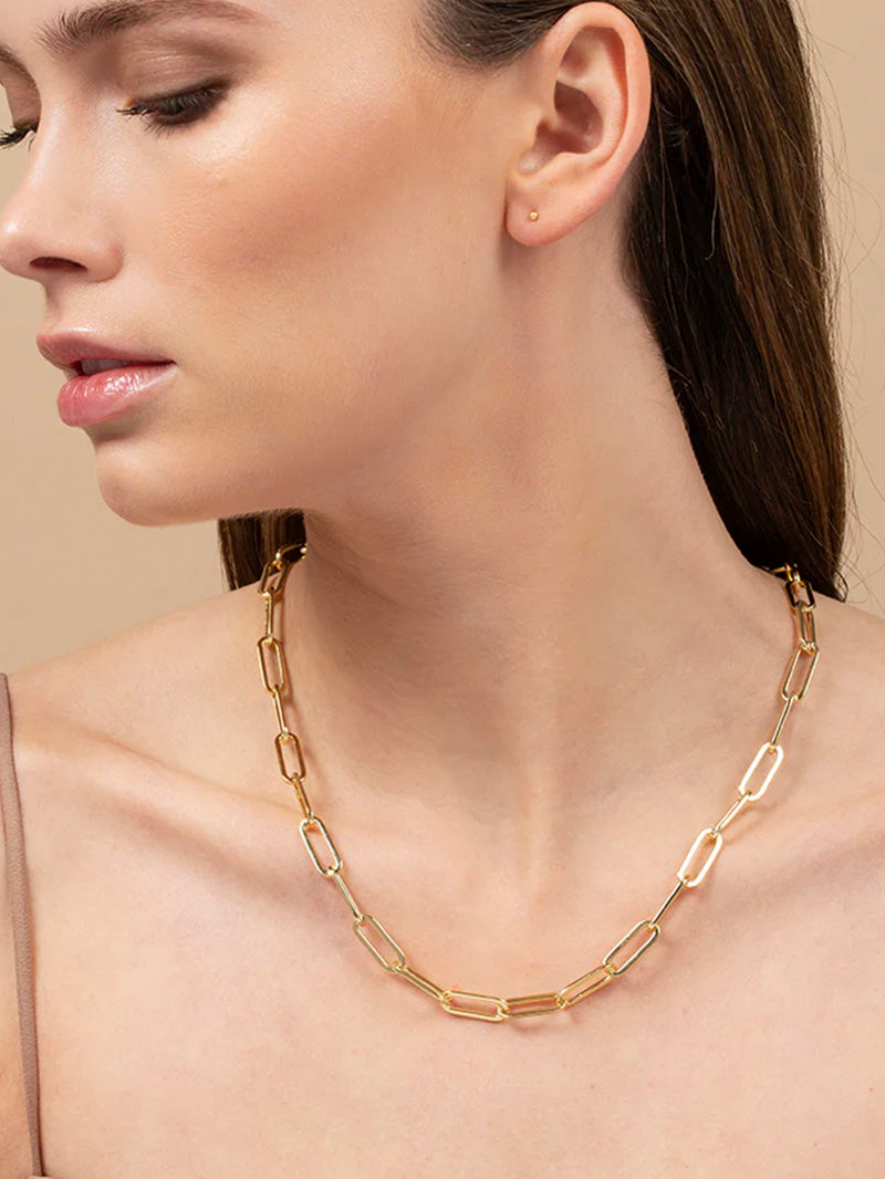 Thin Linked Up Necklace | Gold | Model Image | Uncommon James