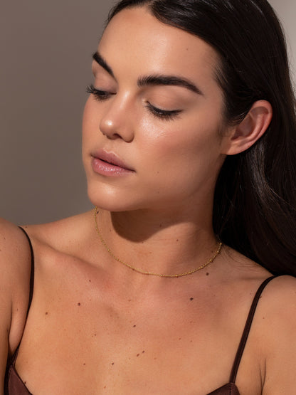 ["Sweet Chain Necklace ", " Gold ", " Model Image ", " Uncommon James"]
