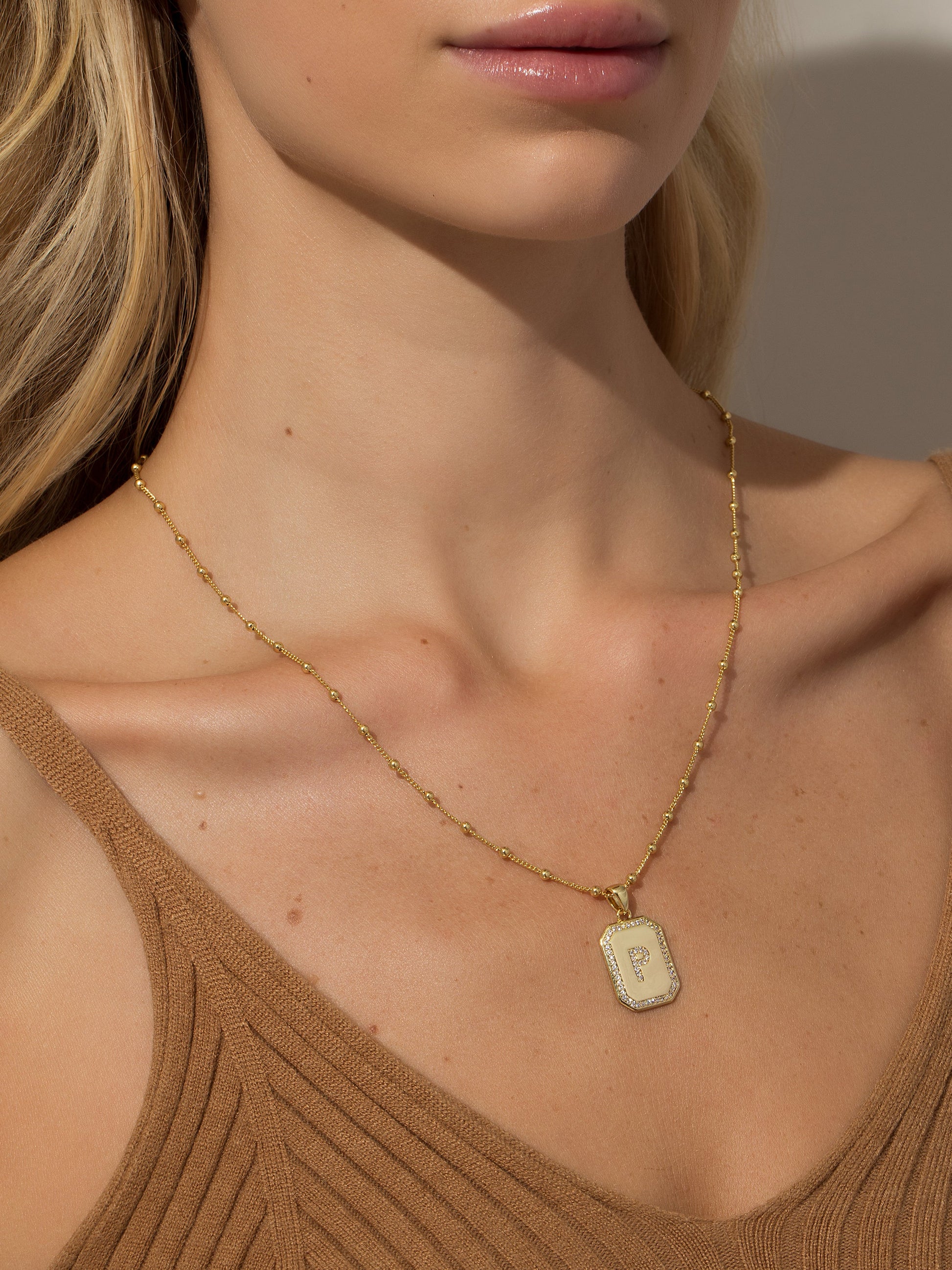 Sur 2.0 Necklace | Gold | Model Image | Uncommon James