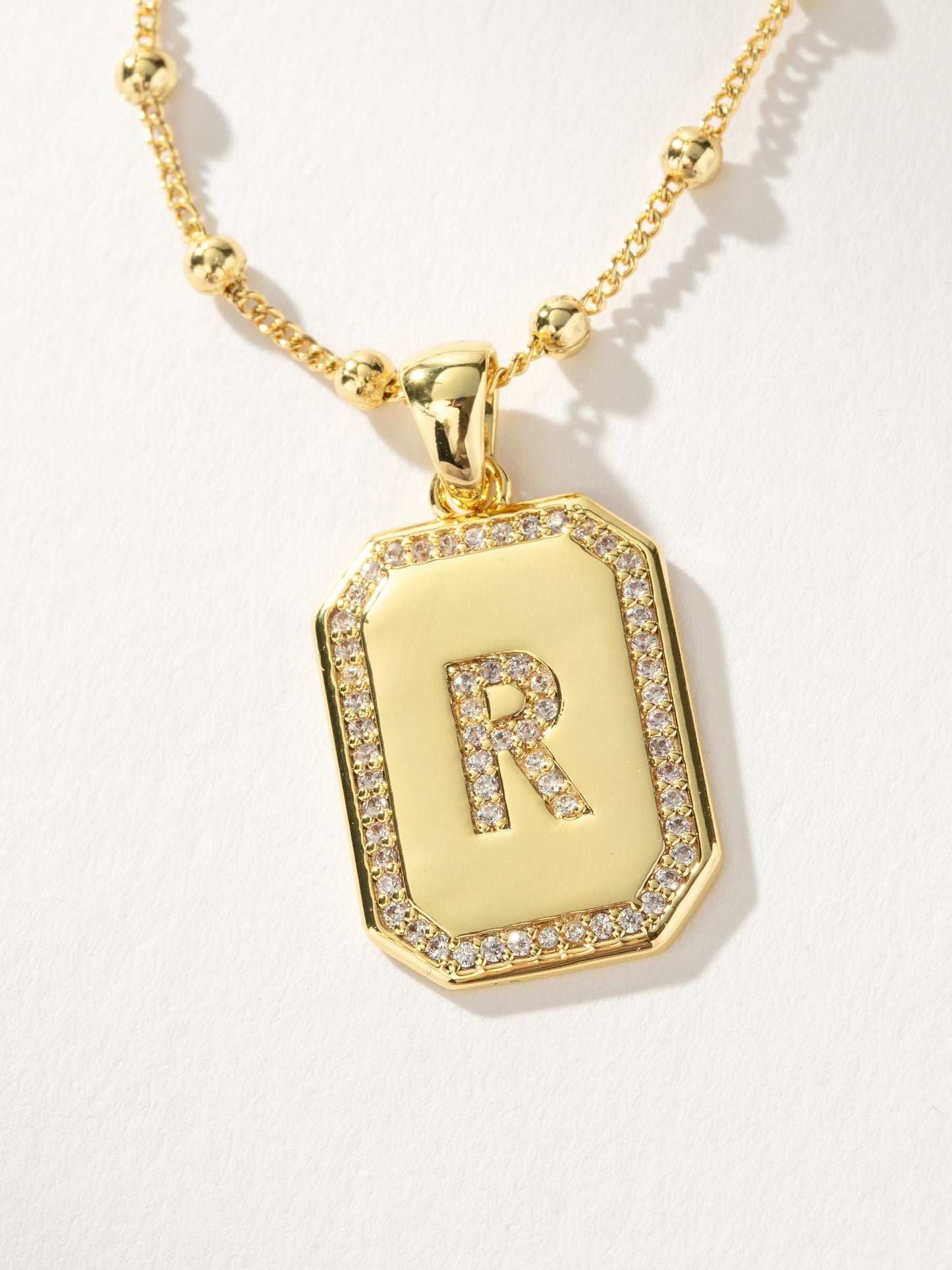 Sur 2.0 Necklace | Gold R | Product Detail Image | Uncommon James