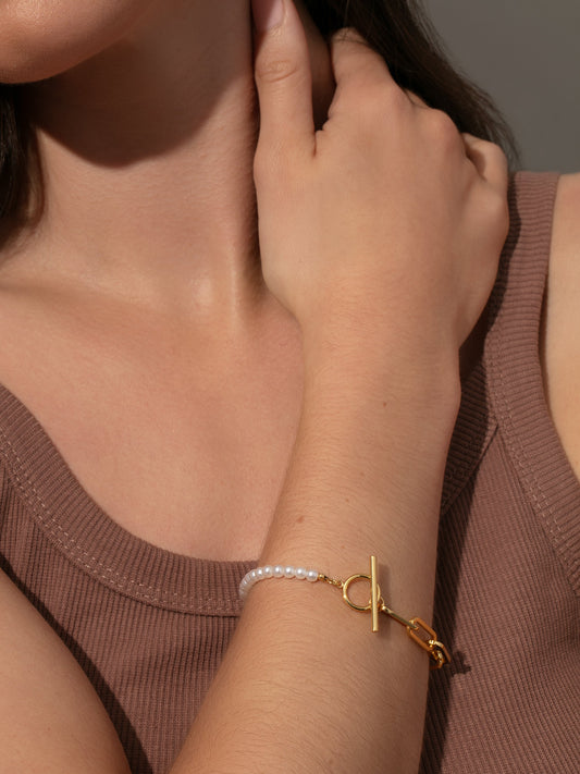 Chain and Pearl Bracelet | Gold | Product Image | Uncommon James