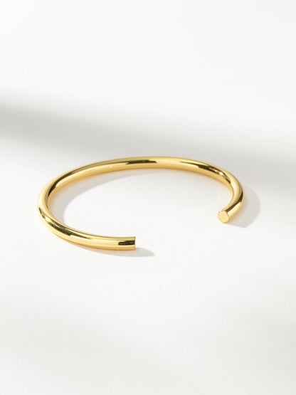 Simple Bracelet | Gold | Product Image | Uncommon James