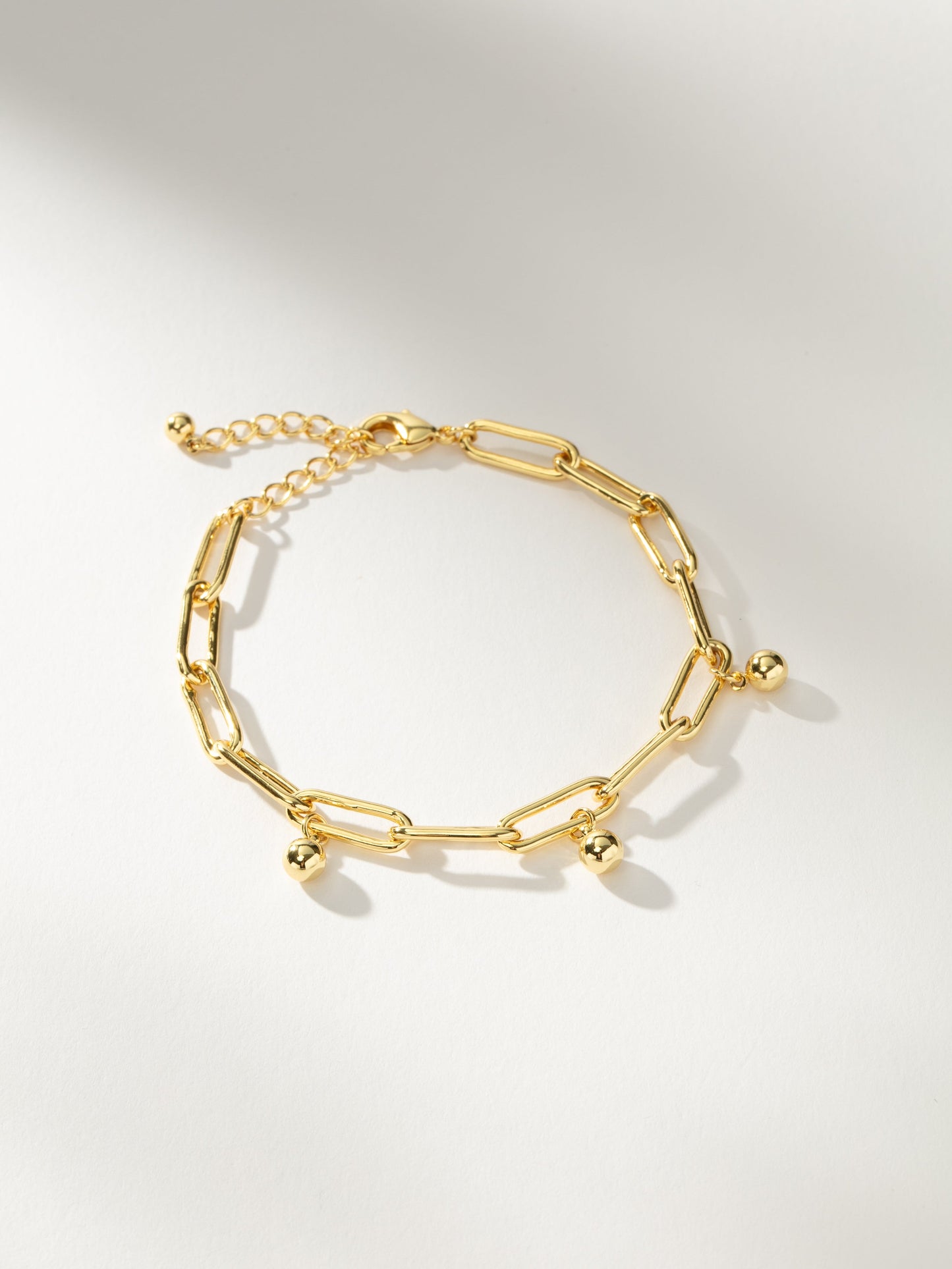 Step Up Chain Bracelet | Gold | Product Image | Uncommon James