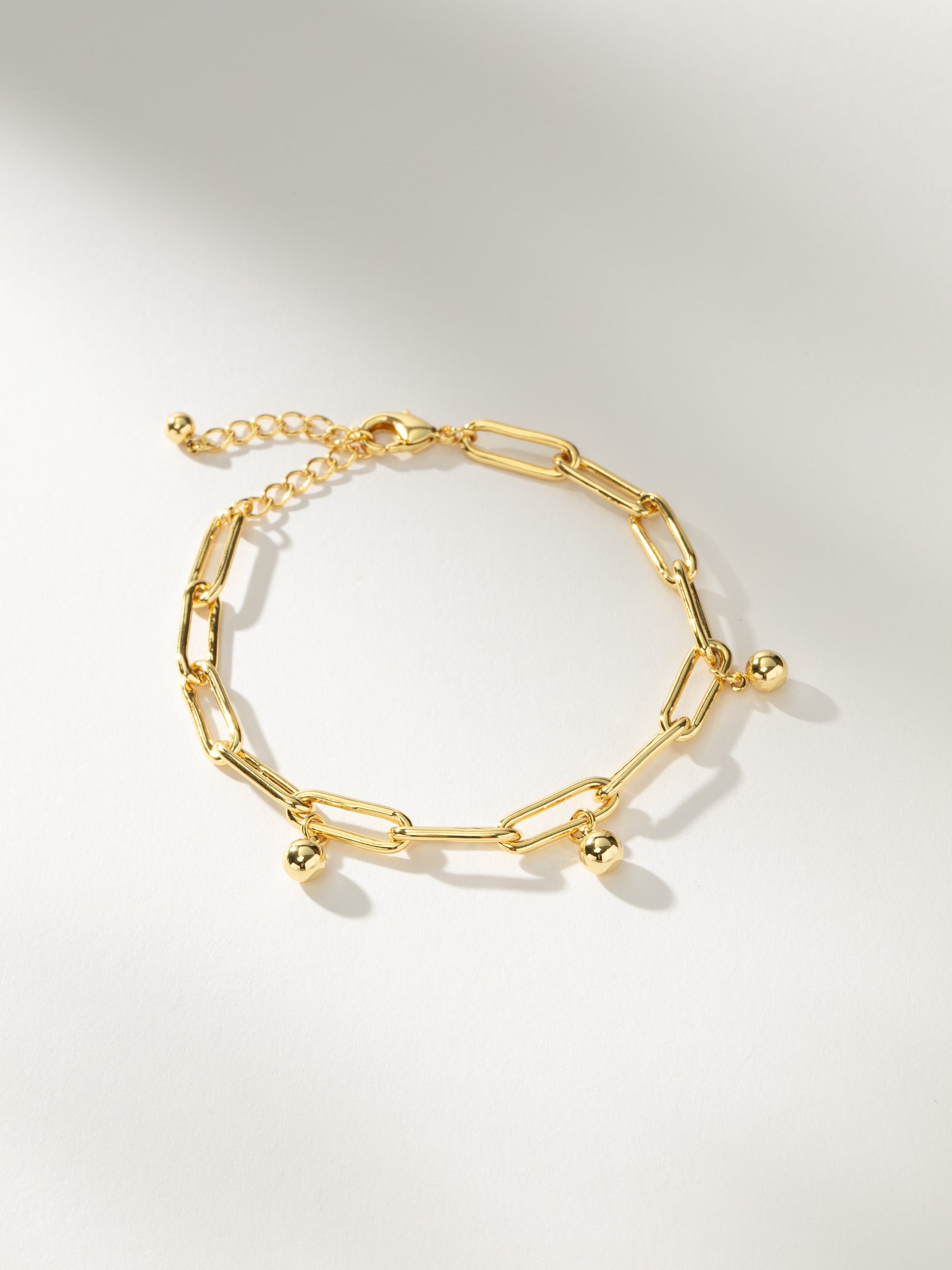 Step Up Chain Bracelet | Gold | Product Image | Uncommon James
