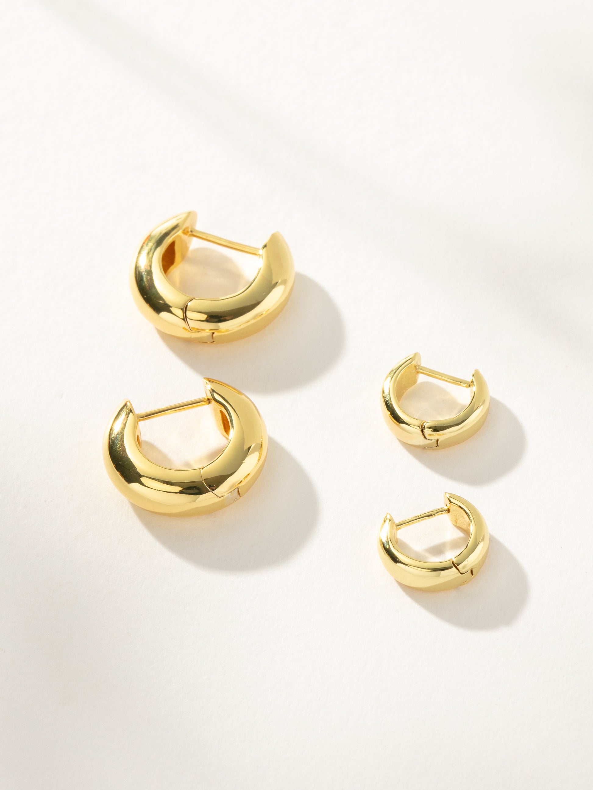 Attitude Hoops | Gold | Product Image | Uncommon James