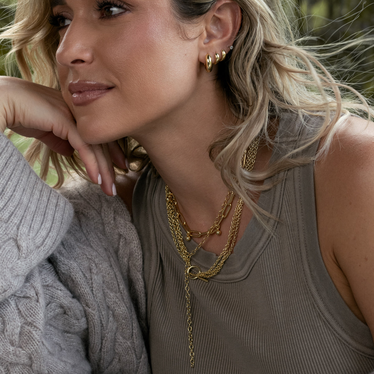 Circle Chain Lariat Necklace | Gold | KC Image | Uncommon James