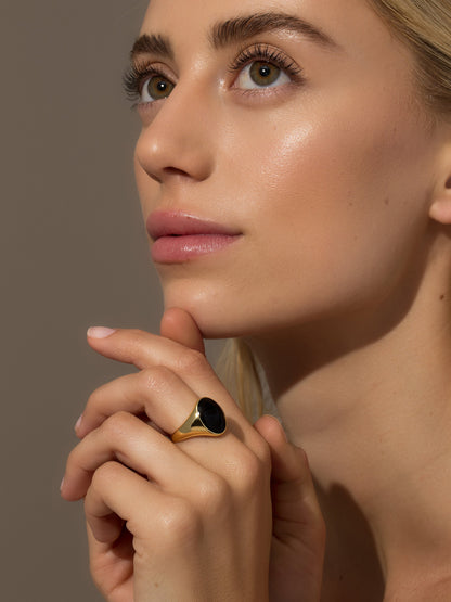 ["Black Onyx Oval Ring ", " Gold ", " Model Image ", " Uncommon James"]