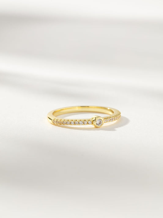 Middle Ground Ring | Gold | Product Image | Uncommon James