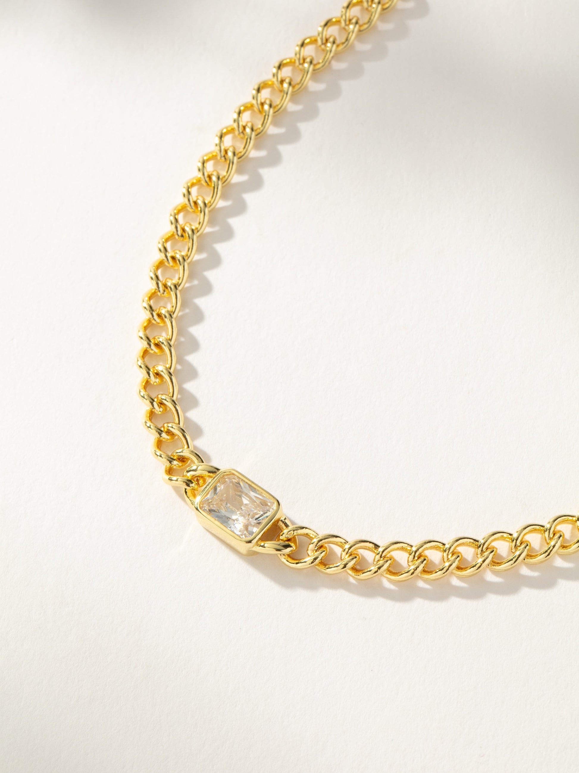 Center Of Attention Chain Necklace | Gold | Product Detail Image | Uncommon James