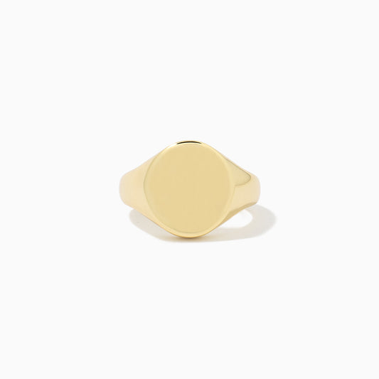 Signet Ring | Gold | Lifestyle Image | Uncommon James