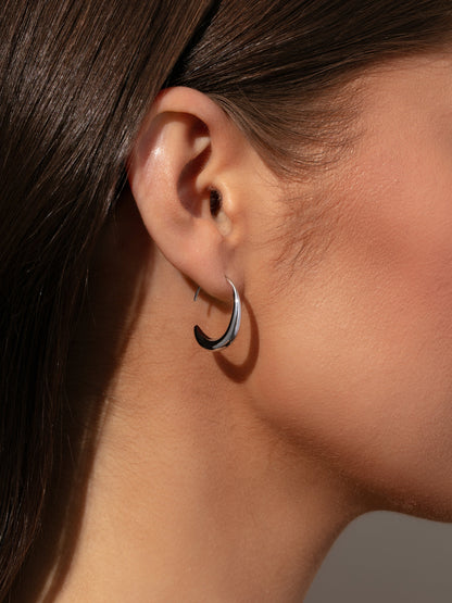 ["Dewdrop Hoop Earrings ", " Silver ", " Model Image ", " Uncommon James"]
