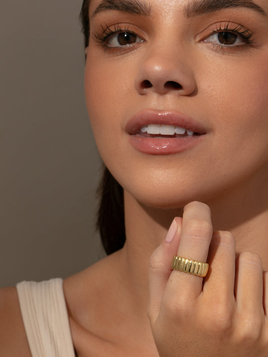 Parthenon Ribbed Ring | Gold | Model Image | Uncommon James
