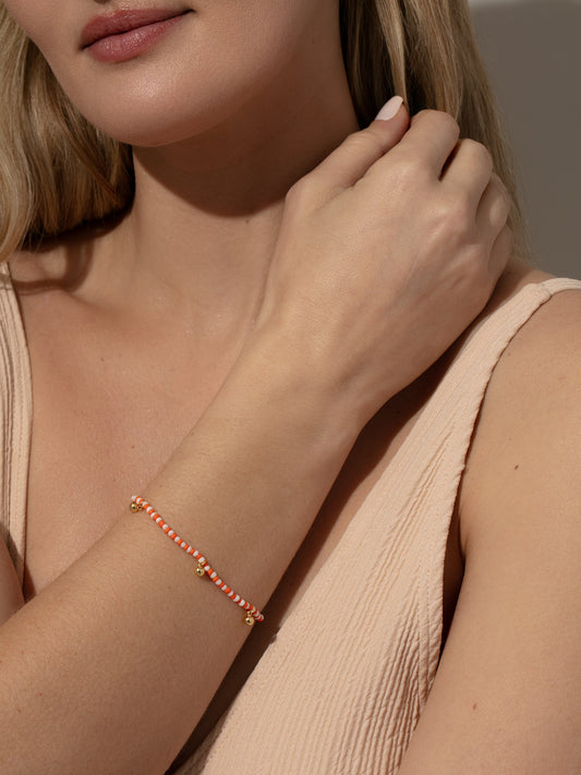 Sunset Beaded Bracelet | Gold Orange/White | Product Image | Uncommon James