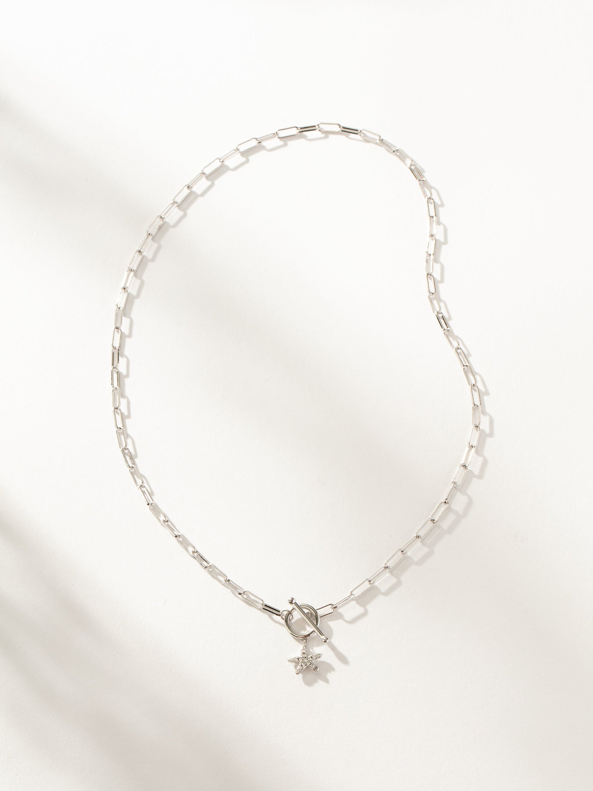 Starfish Pendant and Chain Necklace | Silver | Product Image | Uncommon James
