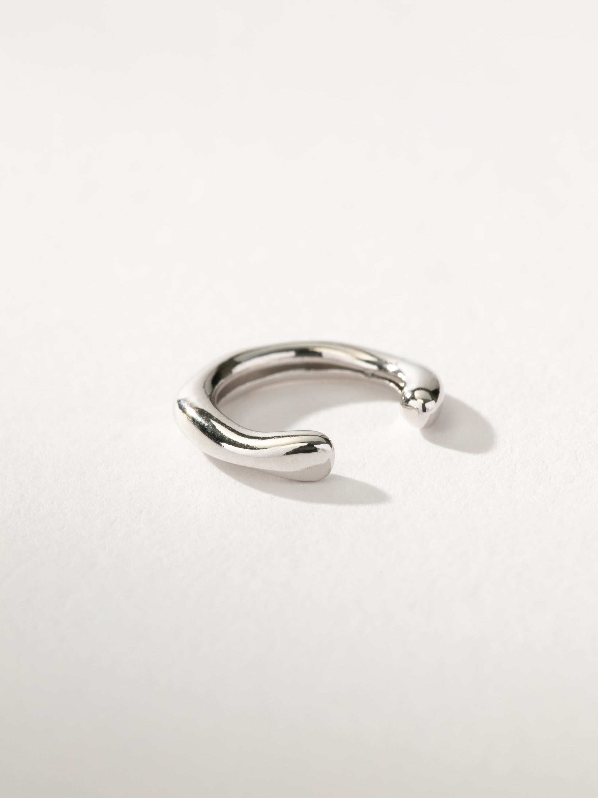 Wavy Ear Cuff | Silver | Product Image | Uncommon James
