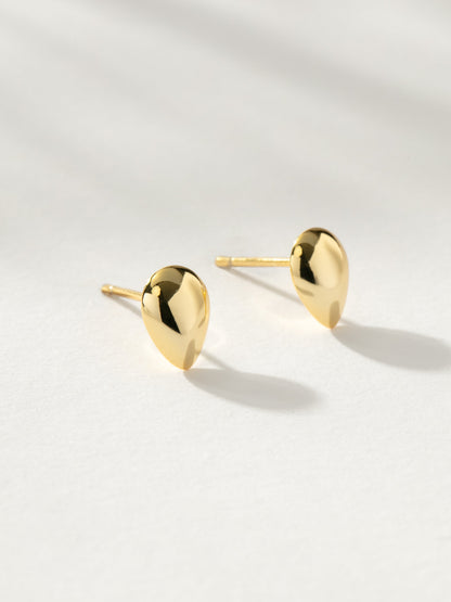 Droplet Stud Earrings | Gold | Product Image | Uncommon Jame