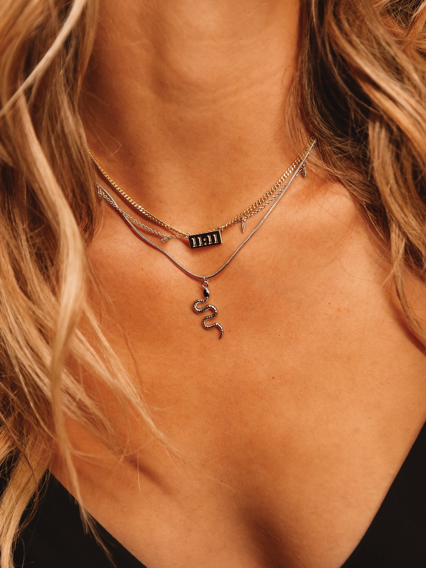 Snake Pendant Necklace | SILVER | Campaign Image | Uncommon James