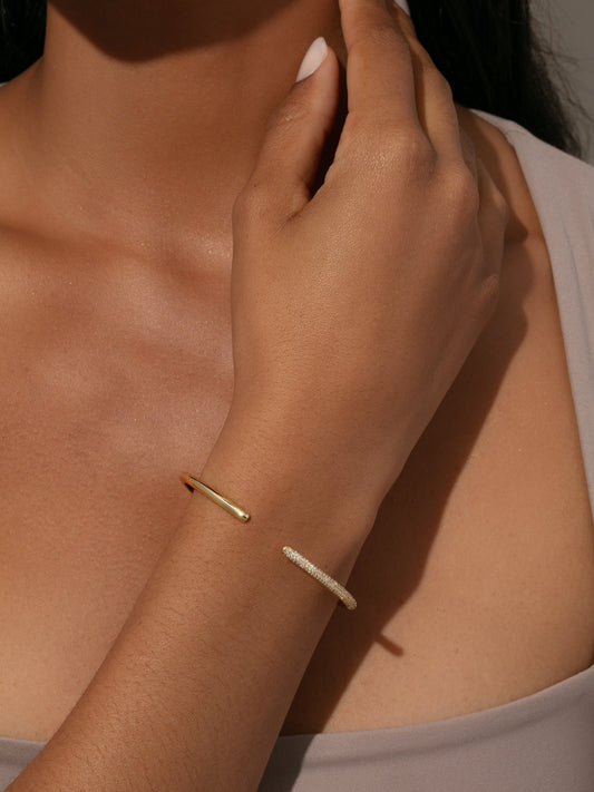 Let's Party Bracelet | Gold | Product Detail Image | Uncommon James