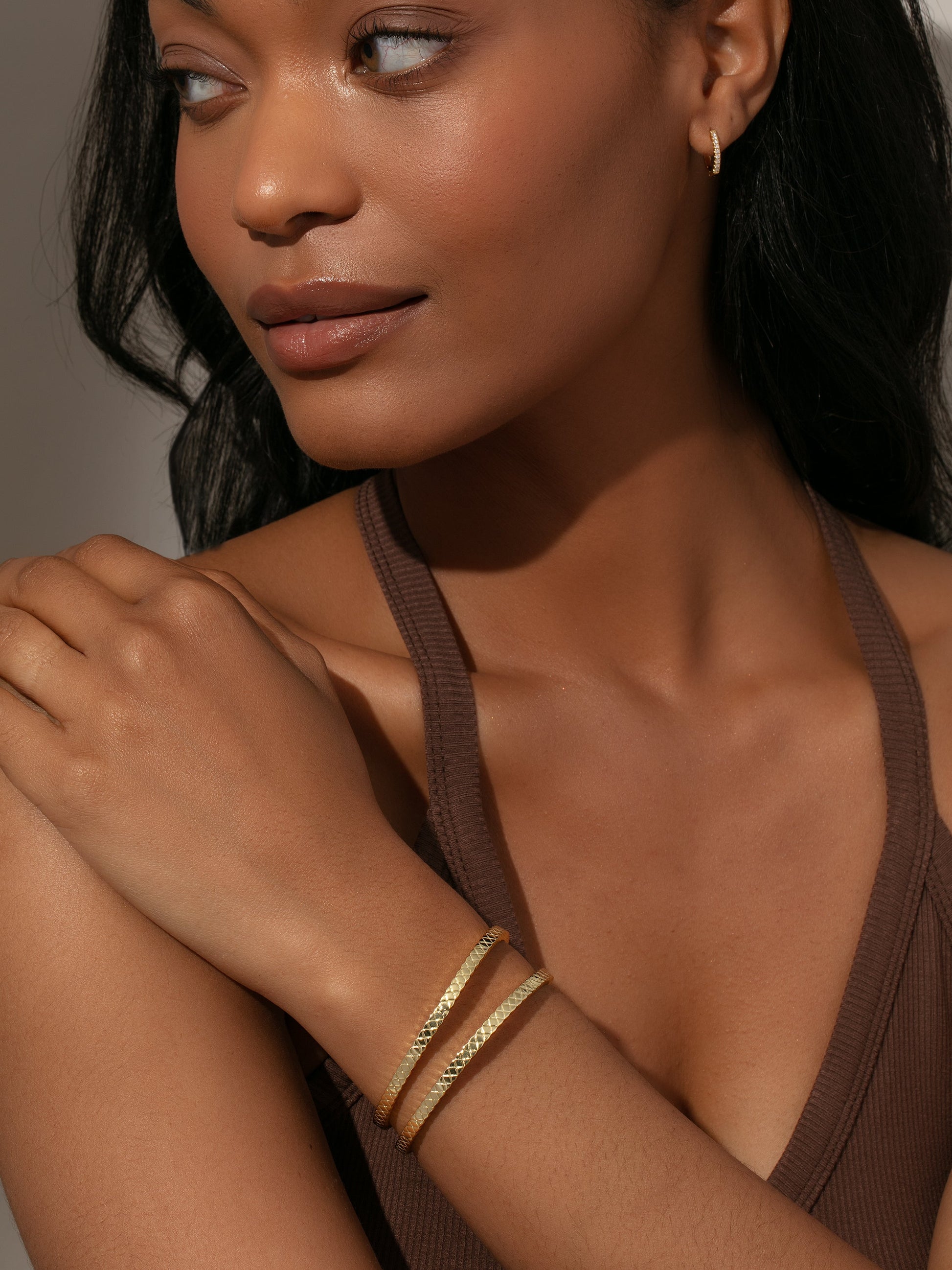 Quilted Bracelet (Set of 2) | Gold | Model Image | Uncommon James