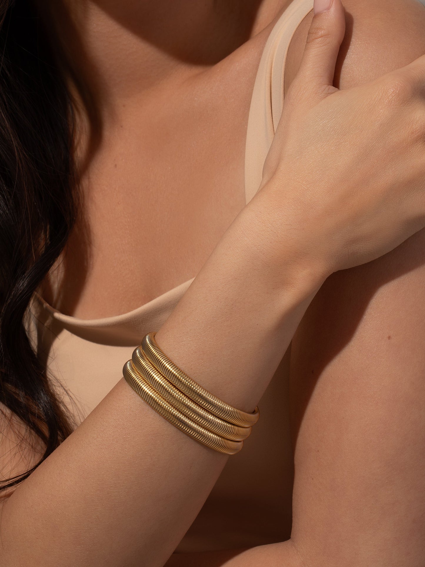 Cleo Bracelet (Set of 3) | Gold | Model Image | Uncommon James