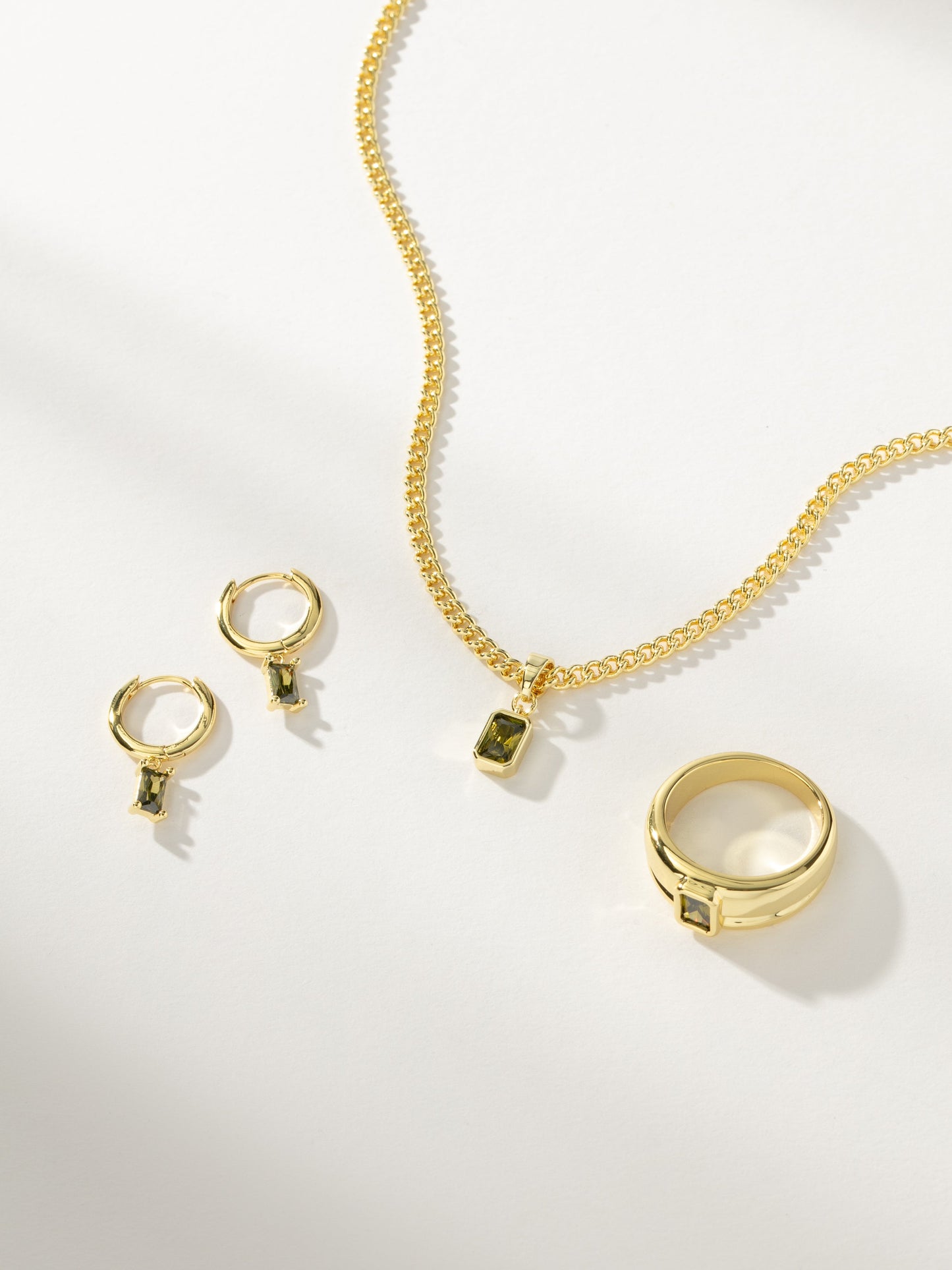 Birthstone | Gold August | Group Image | Uncommon James