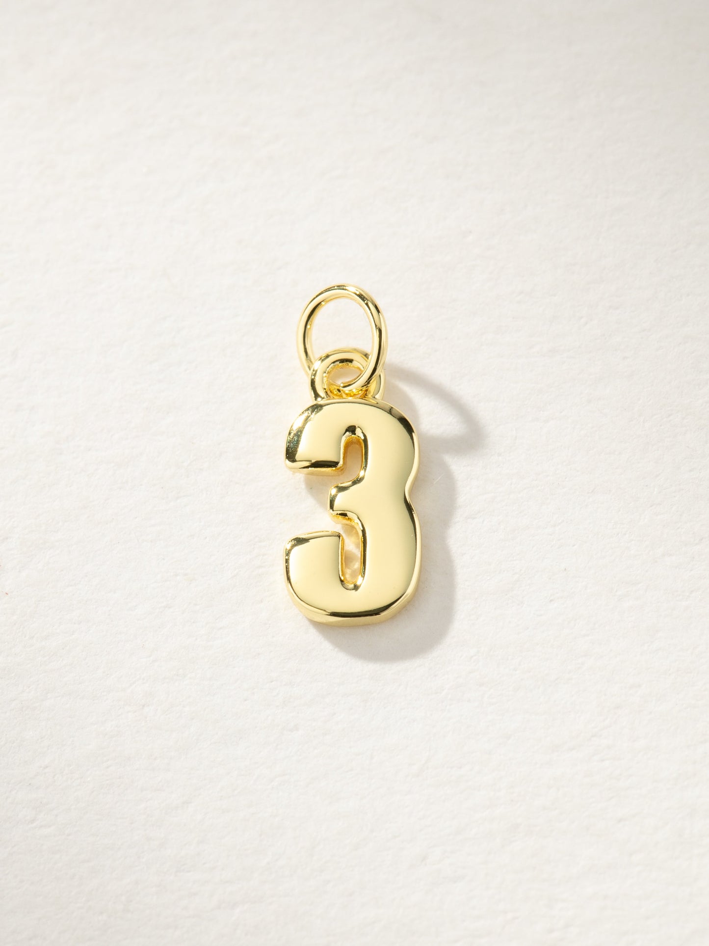 Star Player Charm | Gold 3 | Product Image | Uncommon James