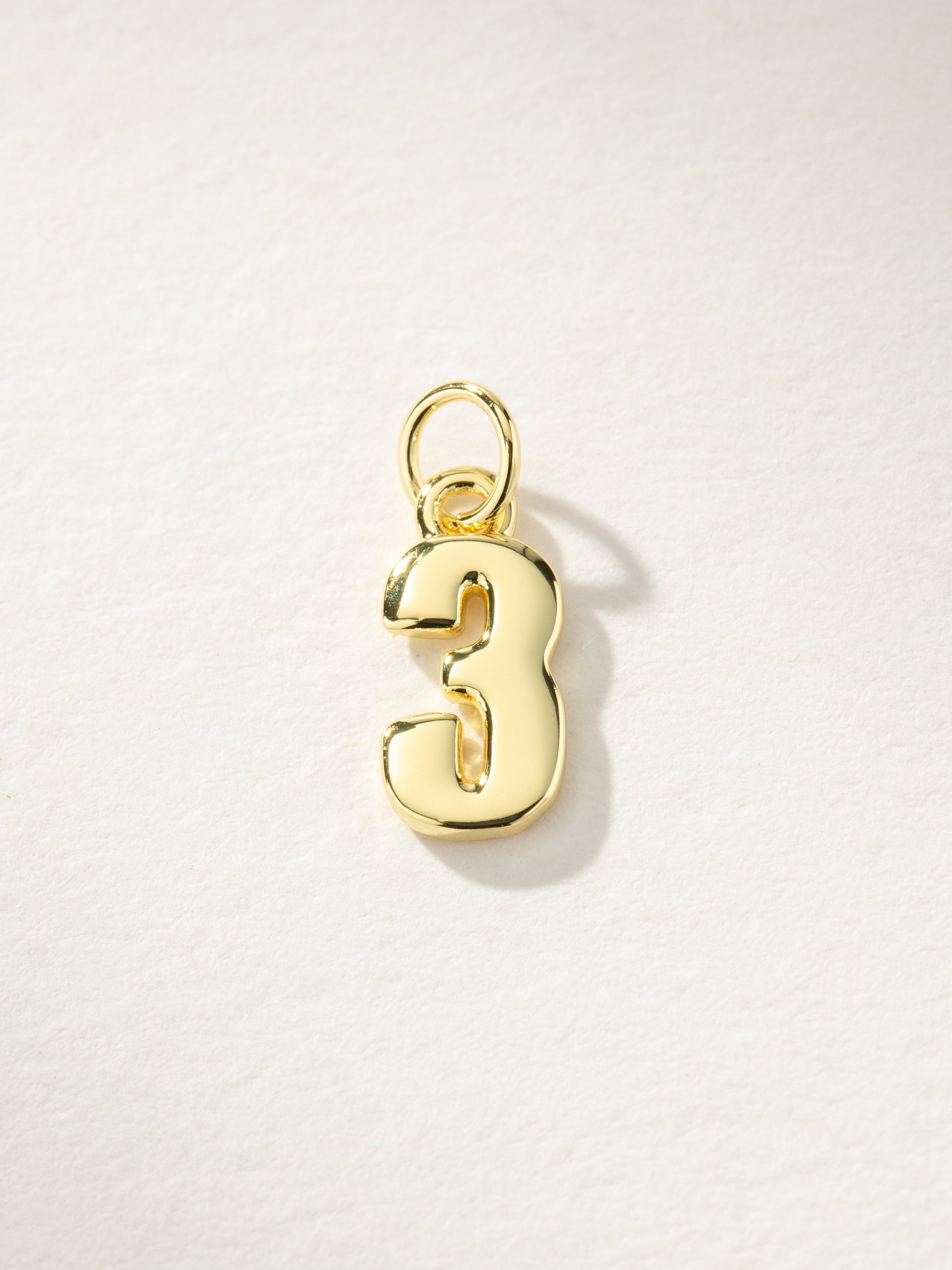 Star Player Charm | Gold 3 | Product Image | Uncommon James