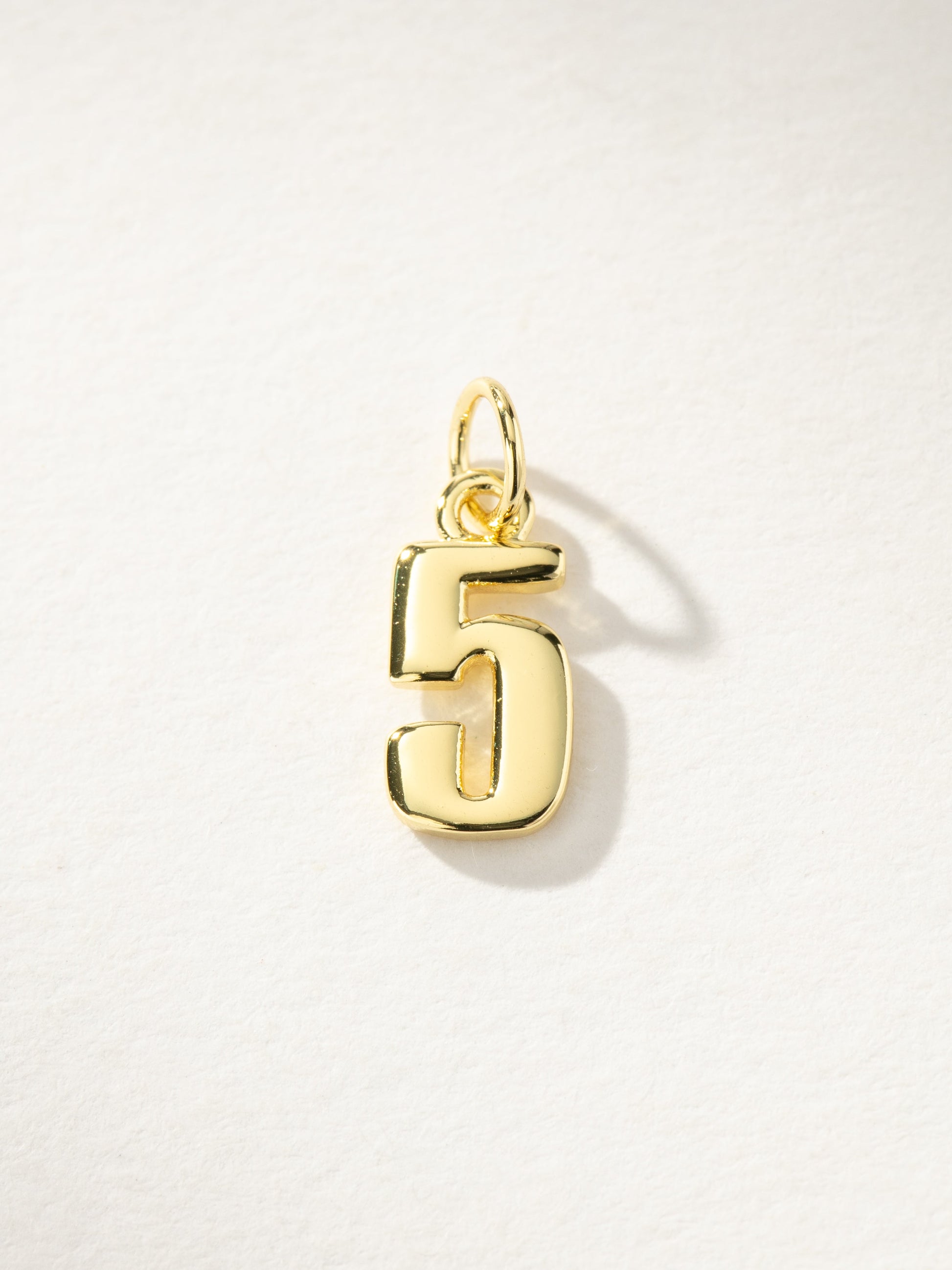 Star Player Charm | Gold 5 | Product Image | Uncommon James
