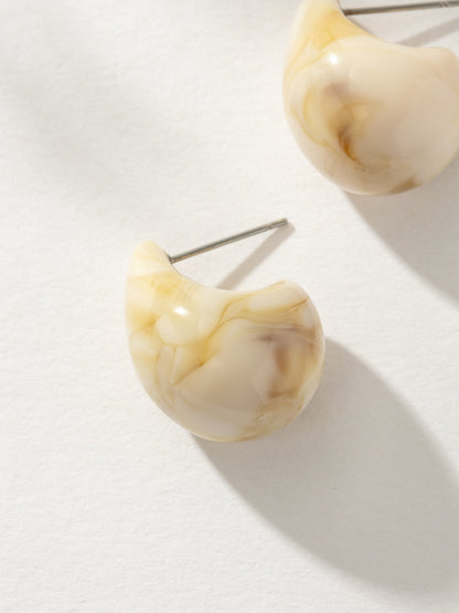 ["Beachy Teardrop Stud Earrings"]