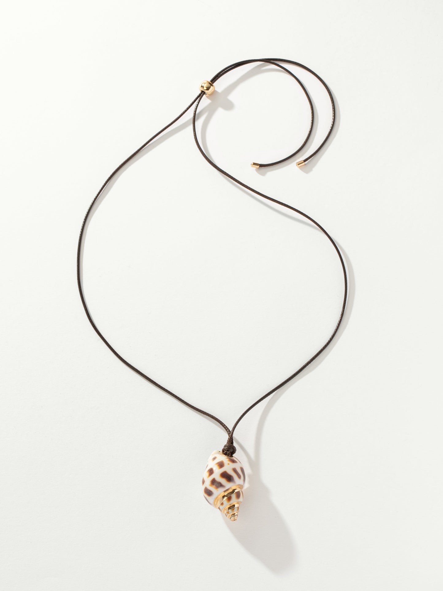 Conch Shell Cord Necklace