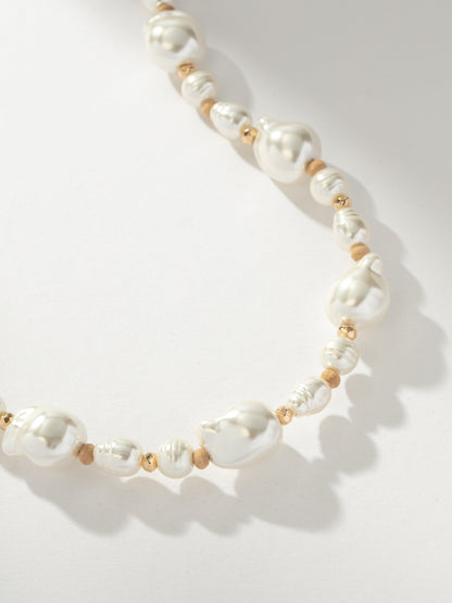 ["Oceanic Pearl Necklace"]