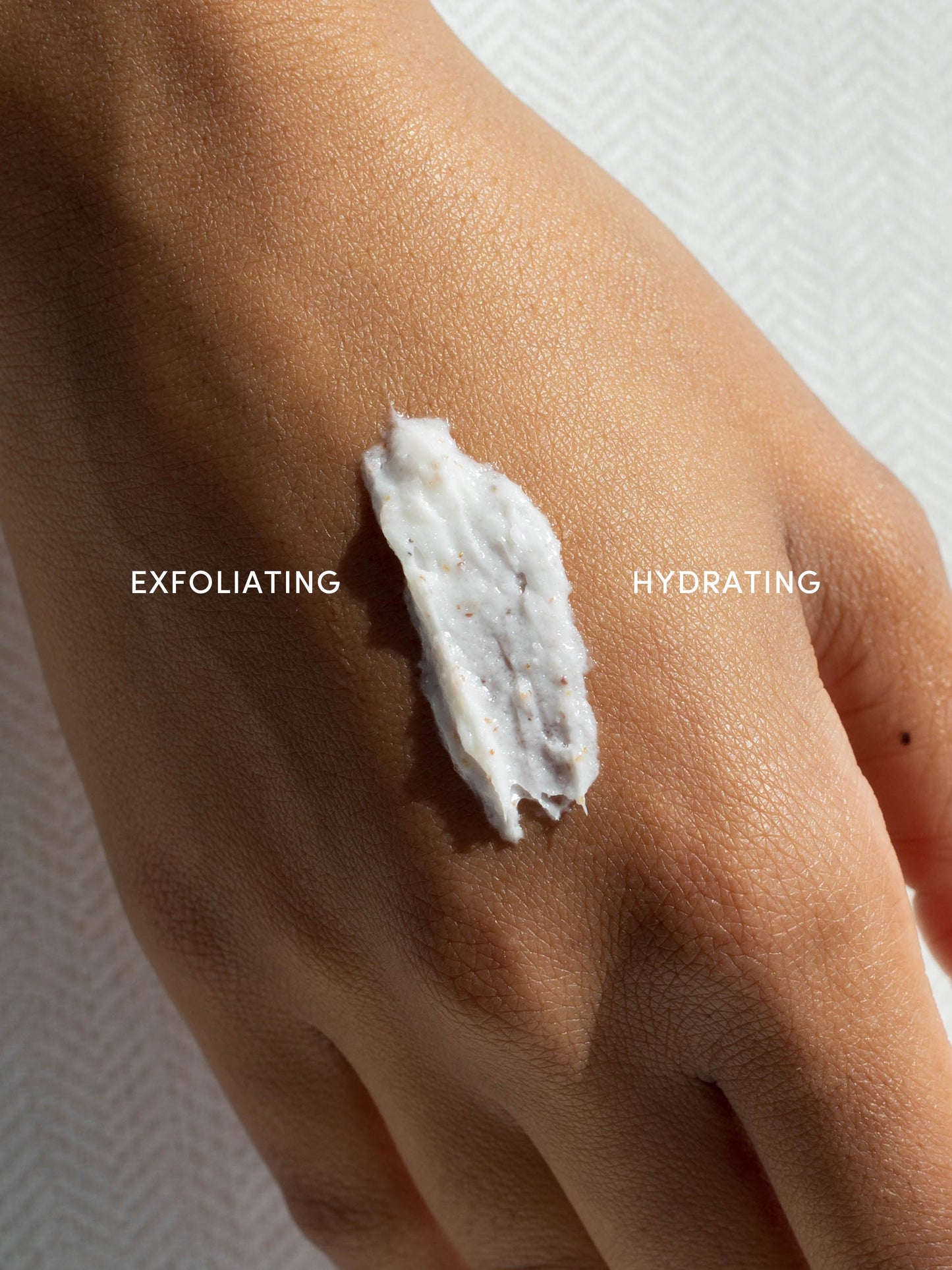 Microderm Instant Glow Exfoliator | 28.16 g / 1.129 oz | Goop on Hand Image | Uncommon Beauty