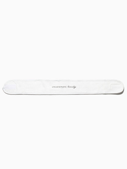 ["Uncommon Beauty Headband ", " Product Detail Image 2 ", " Uncommon Beauty"]