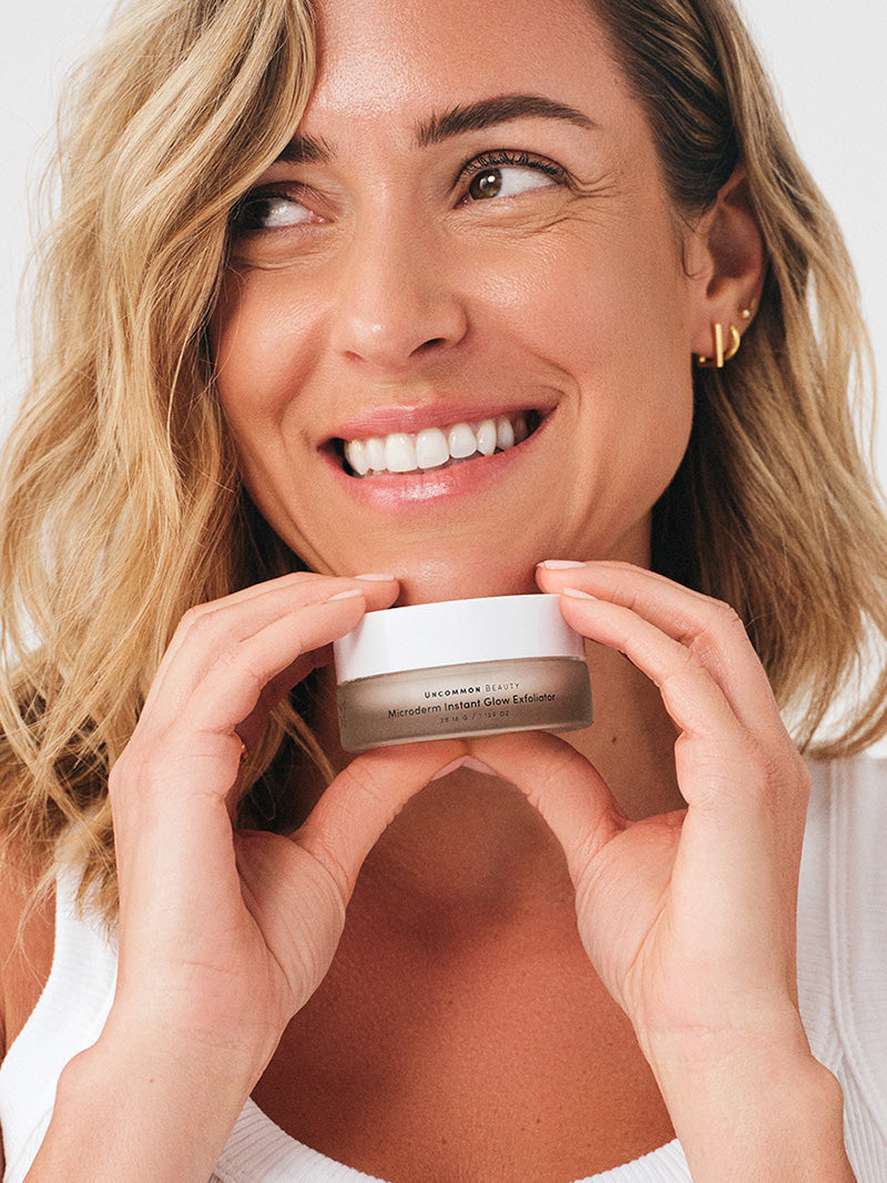 Microderm Instant Glow Exfoliator | 28.16 g / 1.129 oz | KC Image | Uncommon Beauty
