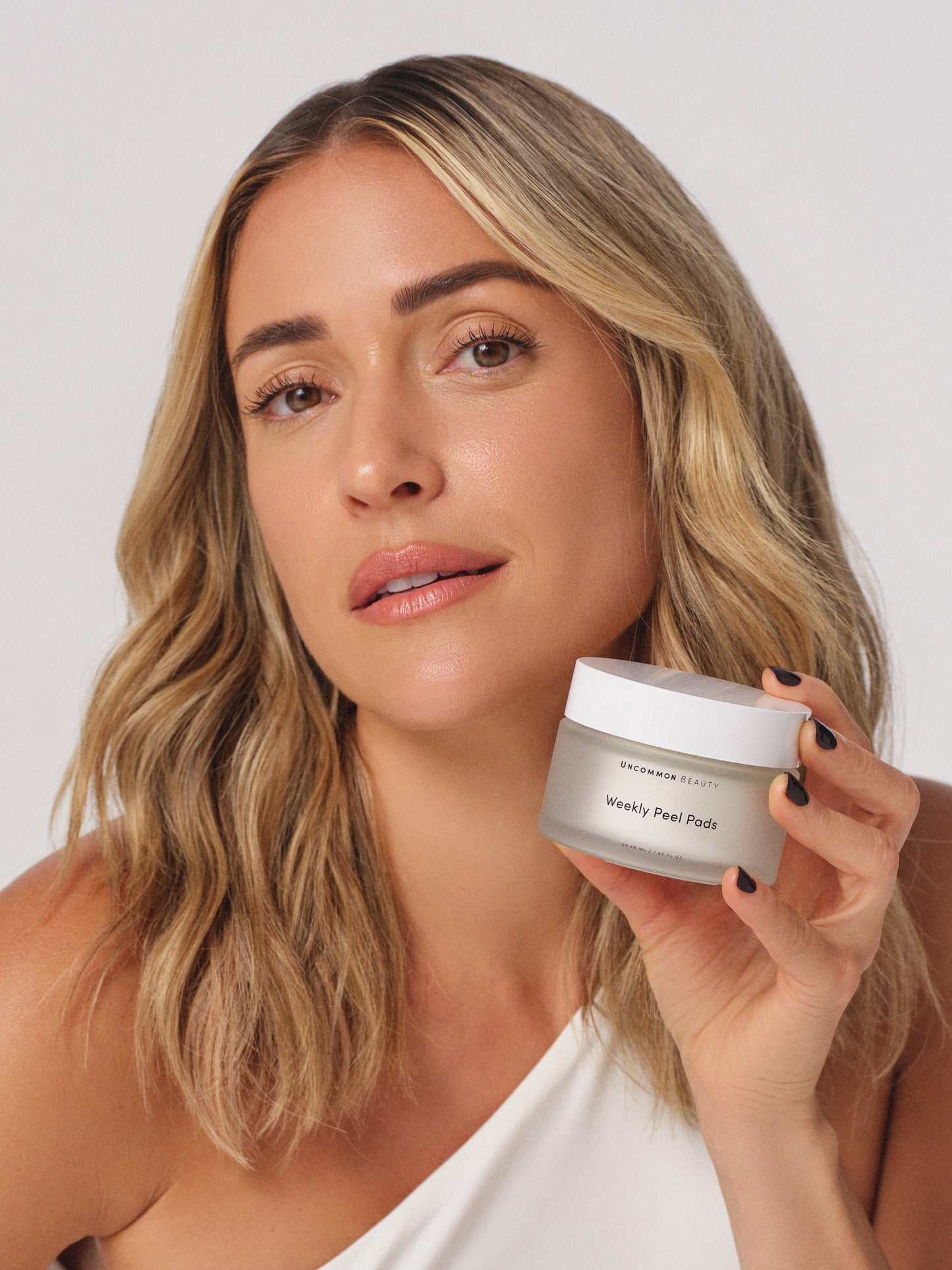 Weekly Peel Pads | 48 ml // 1.62 fl oz | KC Image | Uncommon Beauty