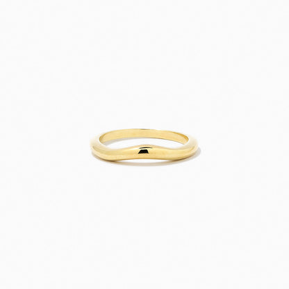 ["Curve Vermeil Ring ", " Gold Vermeil ", " Product Detail Image 2 ", " Uncommon James"]