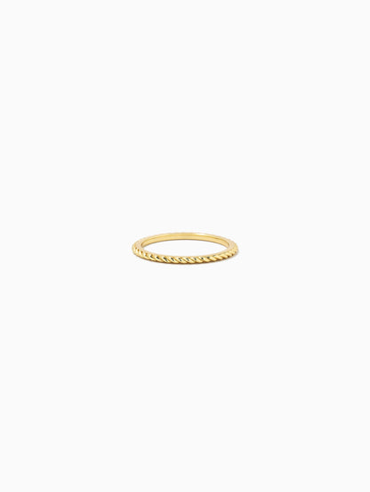 ["Rope Vermeil Ring ", " Gold Vermeil ", " Product Detail Image ", " Uncommon James"]