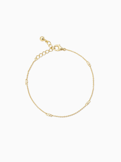 ["Dainty Diamond Vermeil Bracelet ", " Gold Vermeil ", " Product Detail Image ", " Uncommon James"]