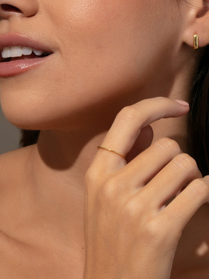 ["Simple Life Vermeil Ring ", " Gold ", " Model Image ", " Uncommon James"]