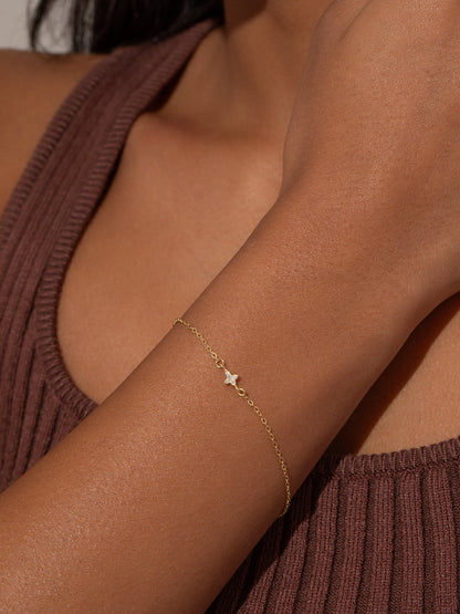 ["Vermeil Flirty Chain Bracelet ", " Gold Vermeil ", " Model Image ", " Uncommon James"]