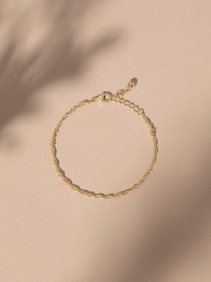 ["Vermeil Twisted Rope Chain Bracelet ", " Gold ", " Product Image ", " Uncommon James"]