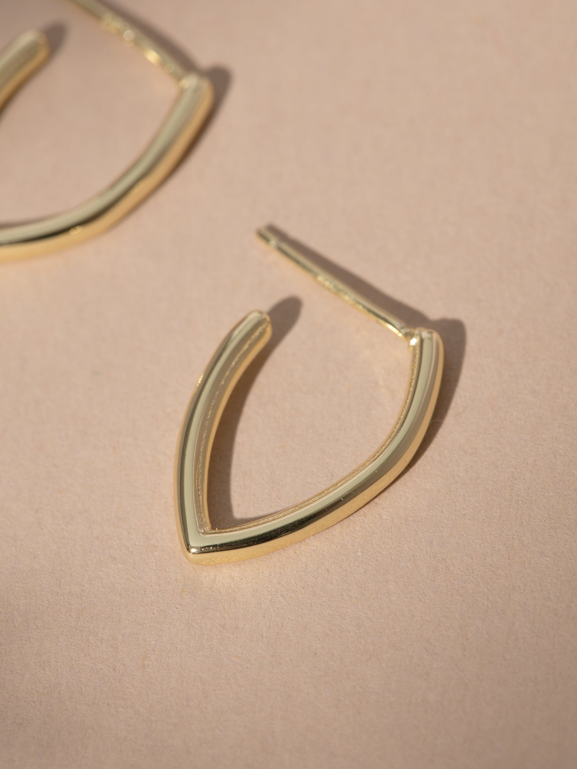 Vermeil Chic Hoop Earrings | Gold | Product Image | Uncommon James