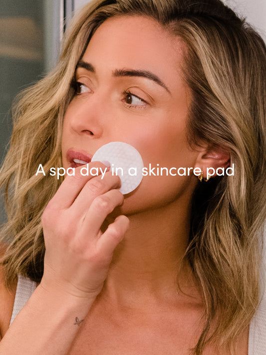Weekly Peel Pads | 48 ml // 1.62 fl oz | Product Image | Uncommon Beauty