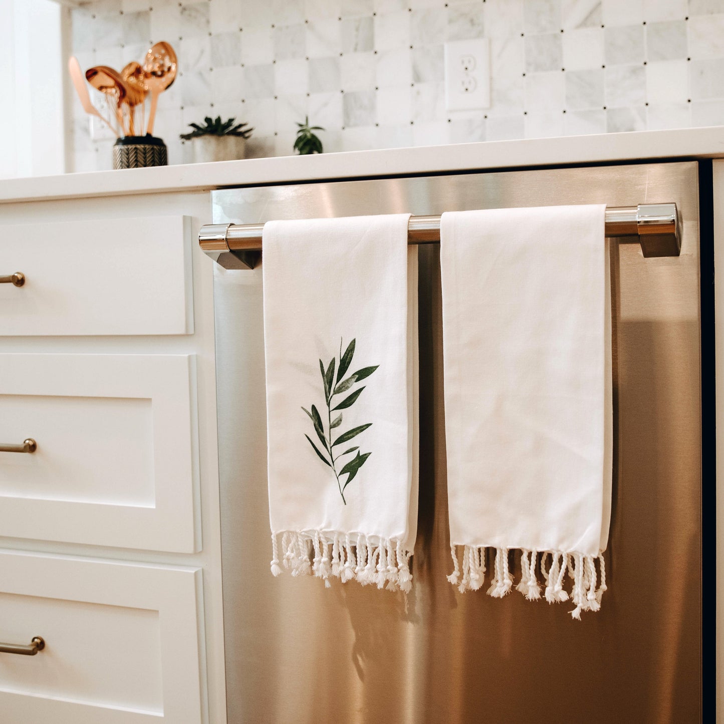 OLIVE BRANCH DISH TOWEL